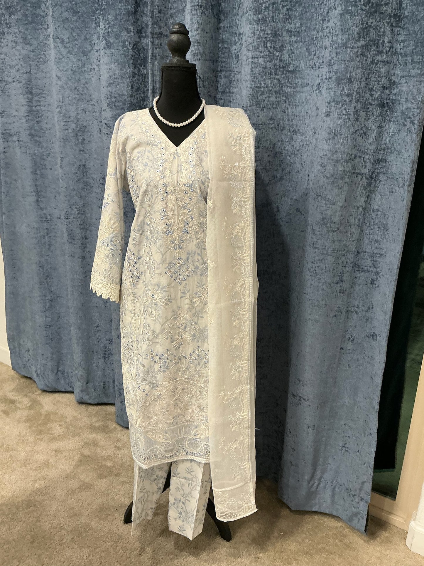 Off White Embroidered 3-Piece Suit Set