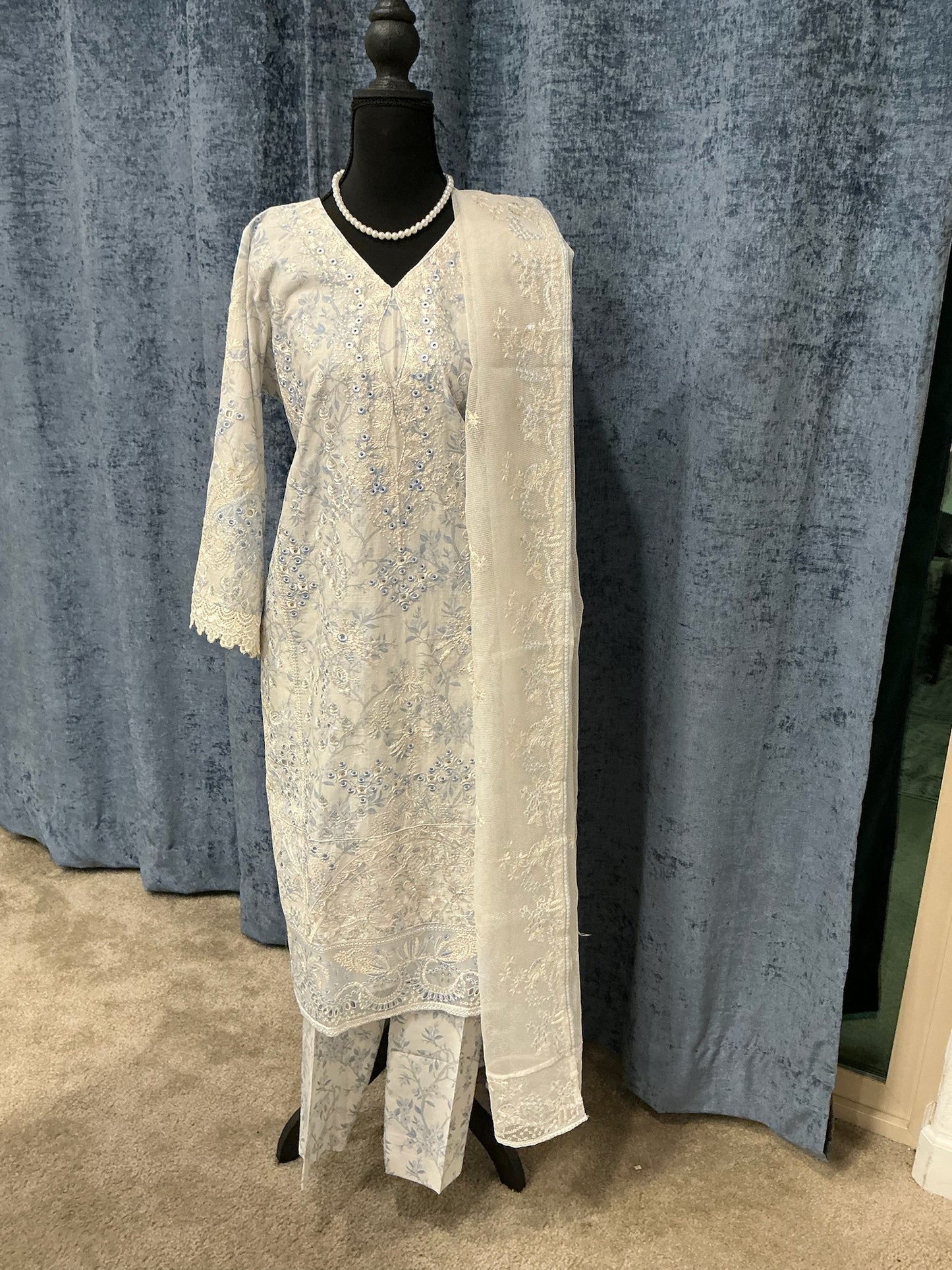 Off White Embroidered 3-Piece Suit Set